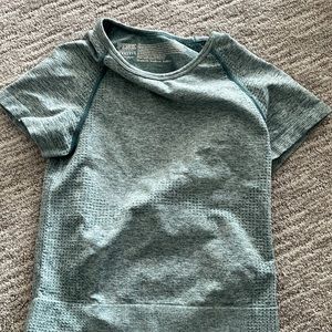 Victoria’s Secret PINK Seamless Workout Cropped Crew